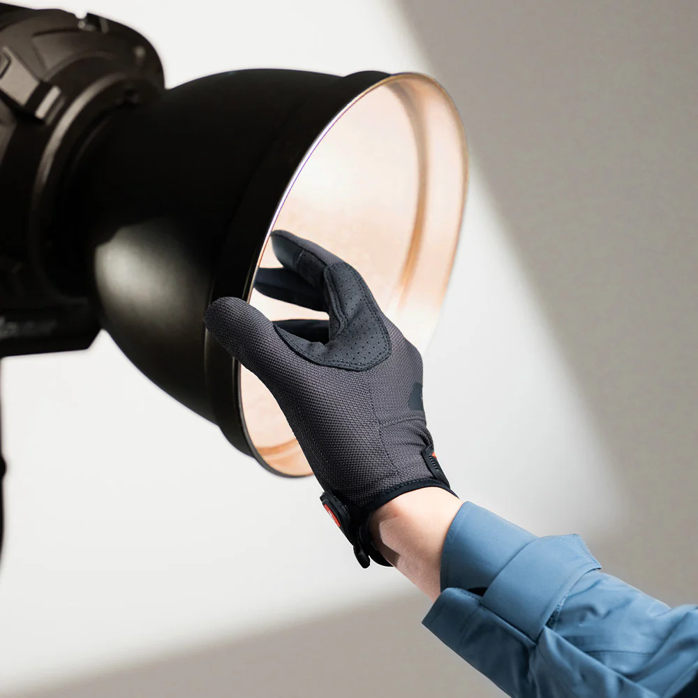 Heat Resistant Photography Gloves - Image 4