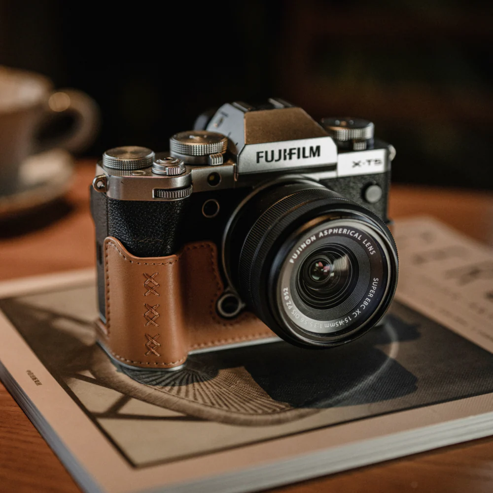 Leather Camera Case (For FujiFilm) - Image 3