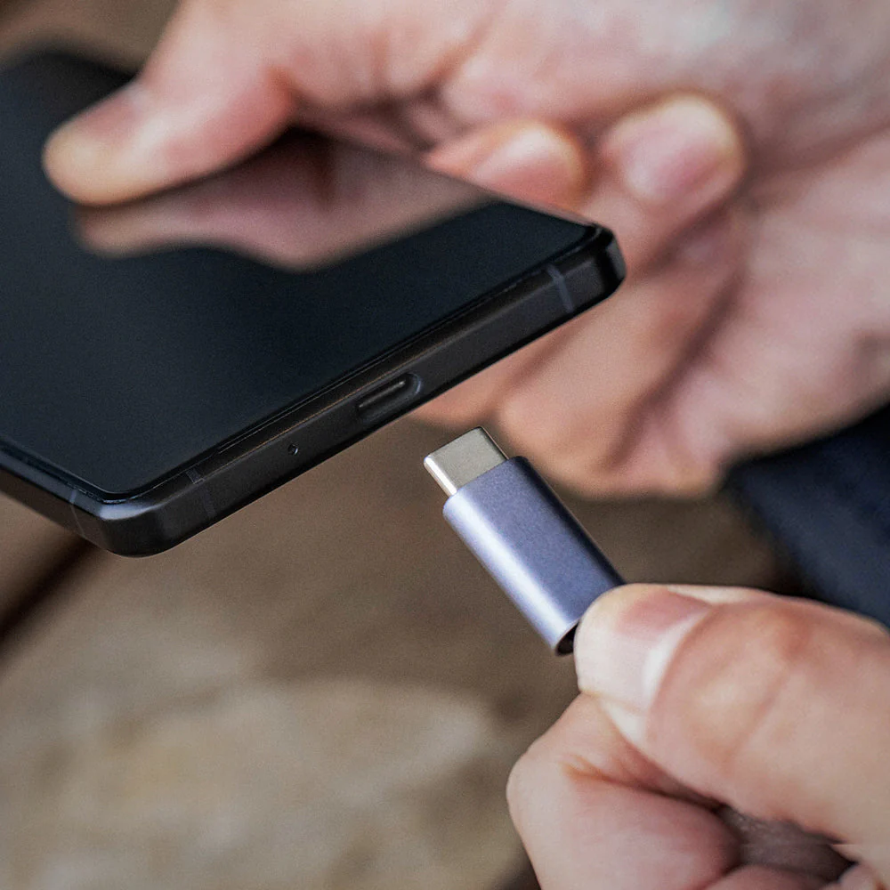 SD/Micro SD CreateMate High-speed Card Reader Case - Image 9